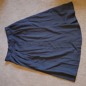 Belted skirt with pockets